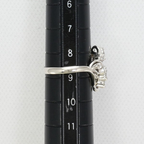 PT900 プラチナ リング 指輪 8.5号 ダイヤ 0.33 0.06 ジュエリー 中古 PT900 プラチナ リング 指輪 8.5号 ダイヤ 0.33 0.06 ジュエリー 中古