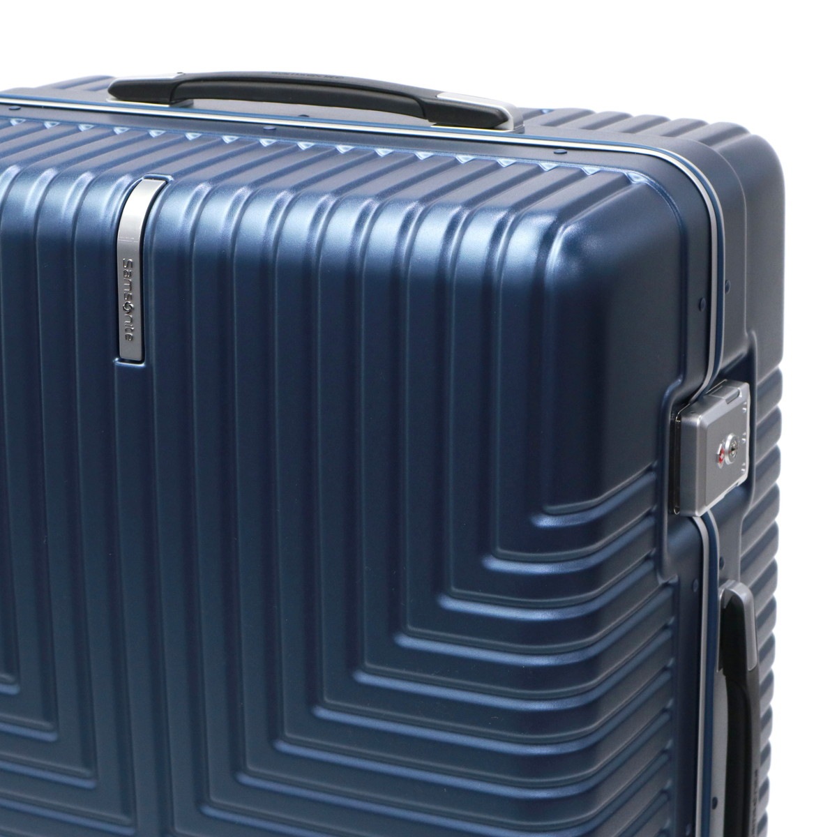 セール25%OFF正規品3年保証 スーツケース Lサイズ ブランド 大容量 フレームタイプ TSAロック フレーム TSロック おしゃれ 双輪 旅行 73L 大型 インターセクト スピナー68 セール25%OFF正規品3年保証 スーツケース Lサイズ ブランド 大容量 フレームタイプ TSAロック フレーム TSロック おしゃれ 双輪 旅行 73L 大型 インターセクト スピナー68