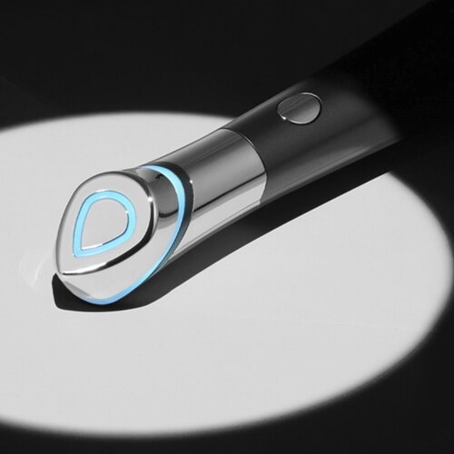 Qoo10] メディキューブ [ビタミン白玉コース]ダーマペン美顔器ダ