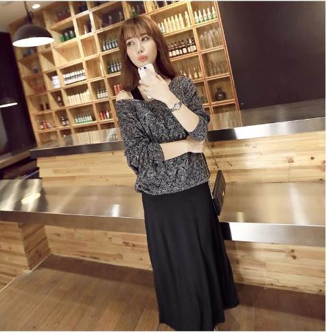 ワンピース＋ニット２点セット セットアップ プルオーバー ワンピース ニットソー セーター ロング ロング丈 マキシ マキシ丈 9分丈 アンクル丈 袖あり 長袖 萌袖 Uネック ラウンドネック セミフレア レース ポケット 編み込み 透け感 上下セット 2点セット ツーピース お得 ワンピース＋ニット2点セット セットアップ プルオーバー ワンピース