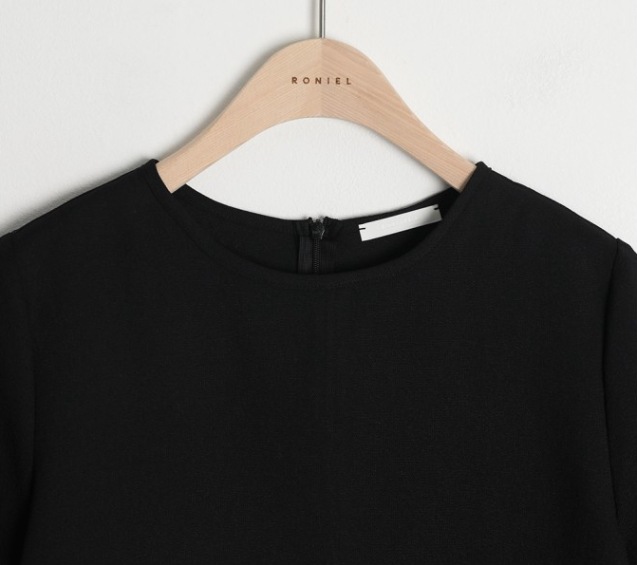 くすみカラー シンプルシャツ モードデザイン トップス Tシャツ シャツ プルオーバー 袖あり 半袖 5分袖 五分袖 Uネック ラウンドネック スリム ストレート Iライン かわいい 大人可愛い くすみカラー シンプルシャツ モードデザイン トップス Tシャツ シャツ プルオーバー 袖あり 半袖 5分袖 五分袖 Uネック ラウンドネック スリム ストレート Iライン かわいい 大人可愛い