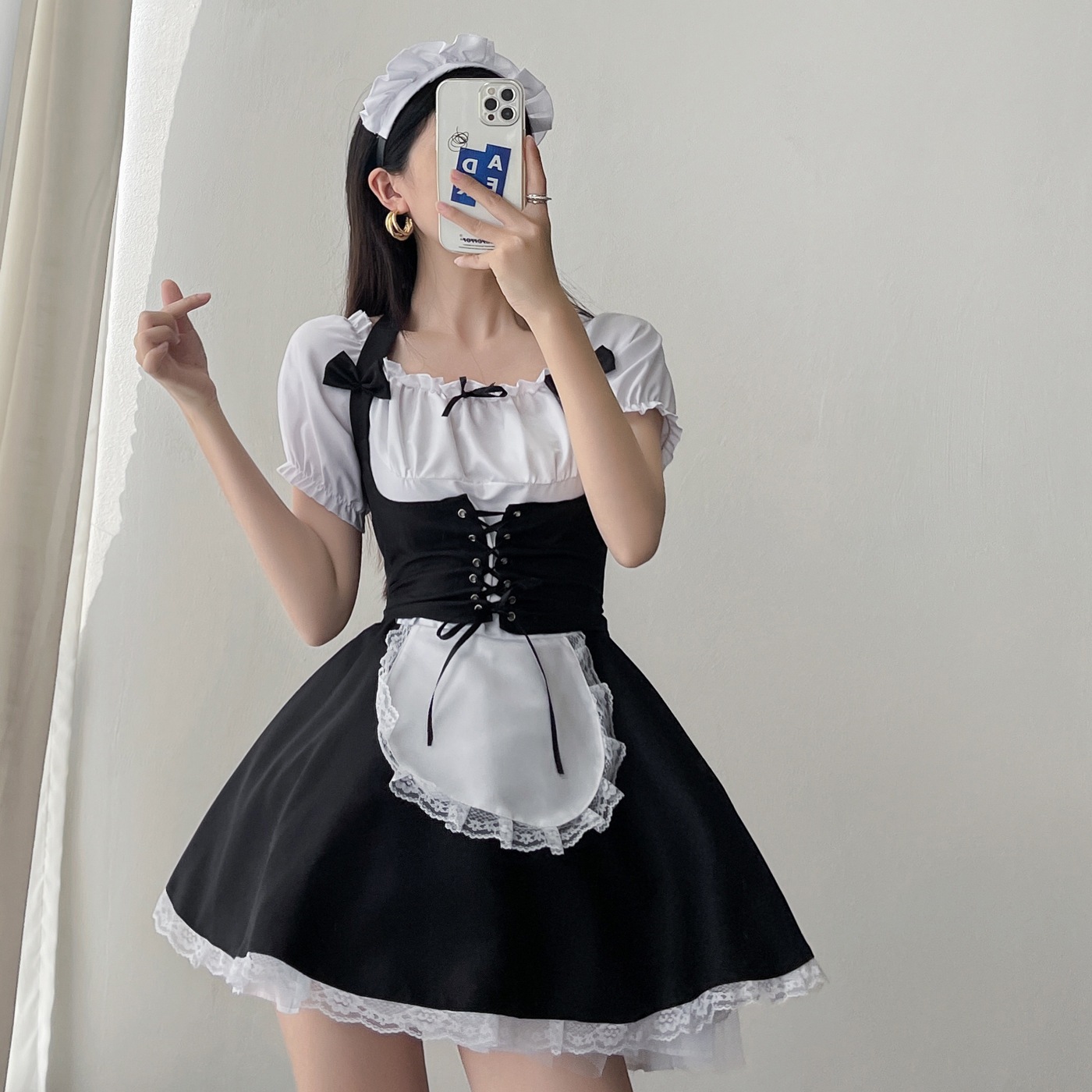 日本のソフトガールローカットメイド服半袖ロリメイドドレスコスプレ二次元メイド服を注文する 日本のソフトガールローカットメイド服半袖ロリメイドドレスコスプレ二次元メイド服を注文する