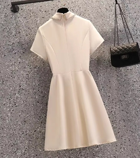 レディース ワンピース プルオーバー ミモレ 半袖 襟付き フェミニン プリーツ ウエストマーク ファスナー 切り替えデザイン ビーズ 大人可愛い きれいめ 上品 おしゃれ レトロ ガーリー 個性的 レディース ワンピース プルオーバー ミモレ 半袖 襟付き フェミニン プリーツ ウエストマーク ファスナー 切り替えデザイン ビーズ 大人可愛い きれいめ 上品 おしゃれ レトロ ガーリー 個性的