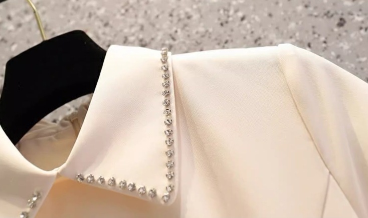 レディース ワンピース プルオーバー ミモレ 半袖 襟付き フェミニン プリーツ ウエストマーク ファスナー 切り替えデザイン ビーズ 大人可愛い きれいめ 上品 おしゃれ レトロ ガーリー 個性的 レディース ワンピース プルオーバー ミモレ 半袖 襟付き フェミニン プリーツ ウエストマーク ファスナー 切り替えデザイン ビーズ 大人可愛い きれいめ 上品 おしゃれ レトロ ガーリー 個性的