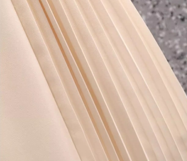 レディース ワンピース プルオーバー ミモレ 半袖 襟付き フェミニン プリーツ ウエストマーク ファスナー 切り替えデザイン ビーズ 大人可愛い きれいめ 上品 おしゃれ レトロ ガーリー 個性的 レディース ワンピース プルオーバー ミモレ 半袖 襟付き フェミニン プリーツ ウエストマーク ファスナー 切り替えデザイン ビーズ 大人可愛い きれいめ 上品 おしゃれ レトロ ガーリー 個性的