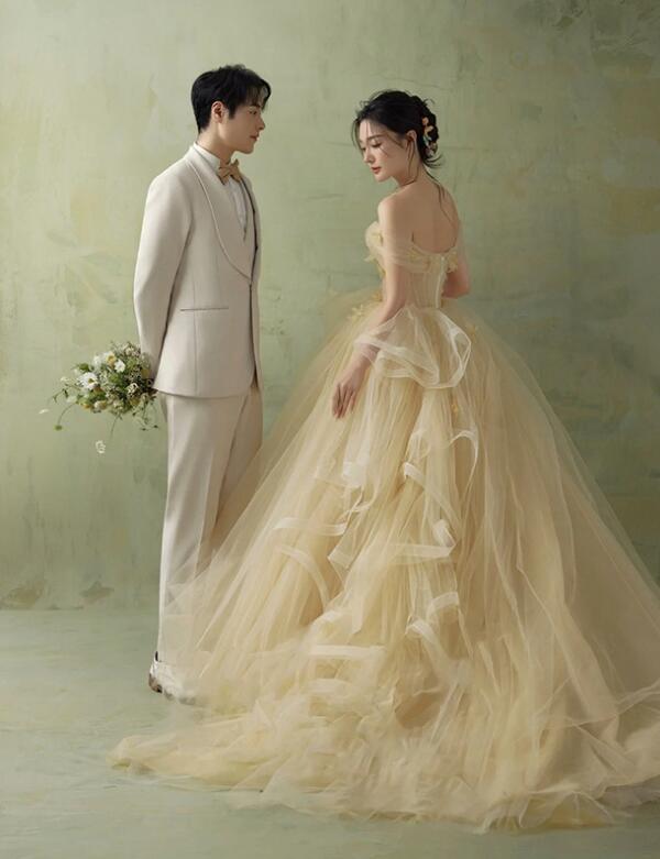 ウェディングドレス フォトウェディング撮影 可愛い 結婚式ドレス きれいめ カラードレス 花嫁ドレス 前撮りドレス 後撮り 旅行 高級感 ロング ワンピース パーティードレス お姫様 成人式ドレス コ