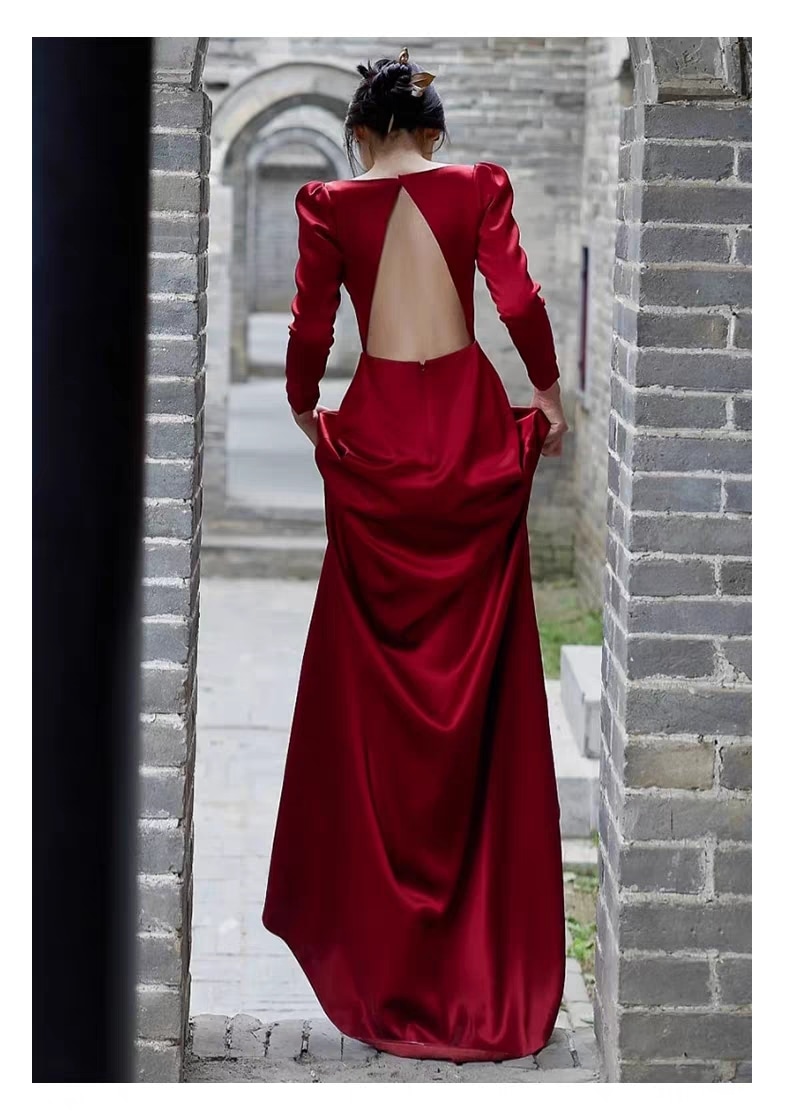 ウェディングドレス長袖のドレスタキシード フレンチドレス 二次会 花嫁 结婚式 露背 海外挙式 お呼ばれドレス フォト 披露宴Aライン ウェディングドレス長袖のドレスタキシード フレンチドレス 二次会 花嫁 结婚式 露背 海外挙式 お呼ばれドレス フォト 披露宴Aライン