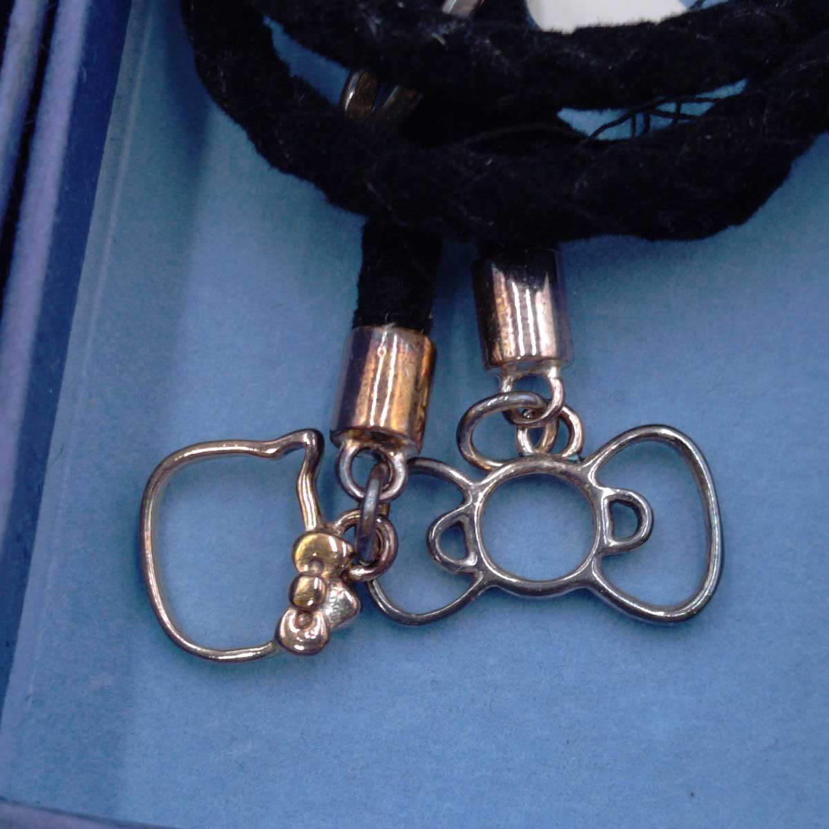 【中古・未使用品】[79点セット] ハローキティ ディアゴスティーニ 925 シルバー コレクション アクセサリー チャーム