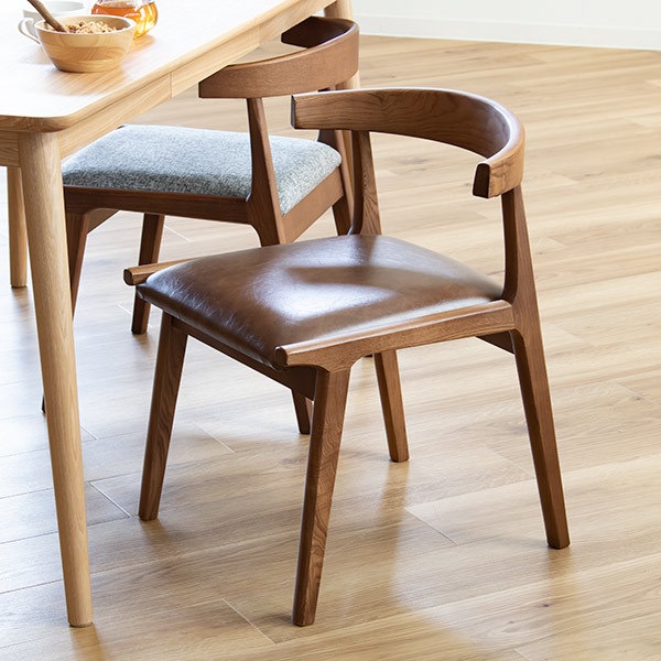お掃除ロボット対応 ダイニングチェア 2脚セット 座面高43cm レザー調 木製 天然木 ファブリック ダイニング チェア 2脚 セット ひじ掛け 椅子 イス 低め 食卓椅子 リビングチェア お掃除ロボット対応 ダイニングチェア 2脚セット 座面高43cm レザー調 木製 天然木 ファブリック ダイニング チェア 2脚 セット ひじ掛け 椅子 イス 低め 食卓椅子 リビングチェア