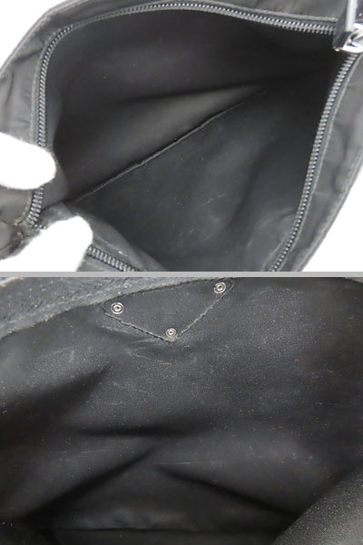 外美品プラダナイロン斜め掛けショルダーバッグフラットメッセンジャーバッグサコッシュブラック1BH978