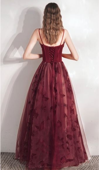 敬酒服花嫁2023新型冬の赤宴会高級感気質婚約リターンワンピースキャミソール女