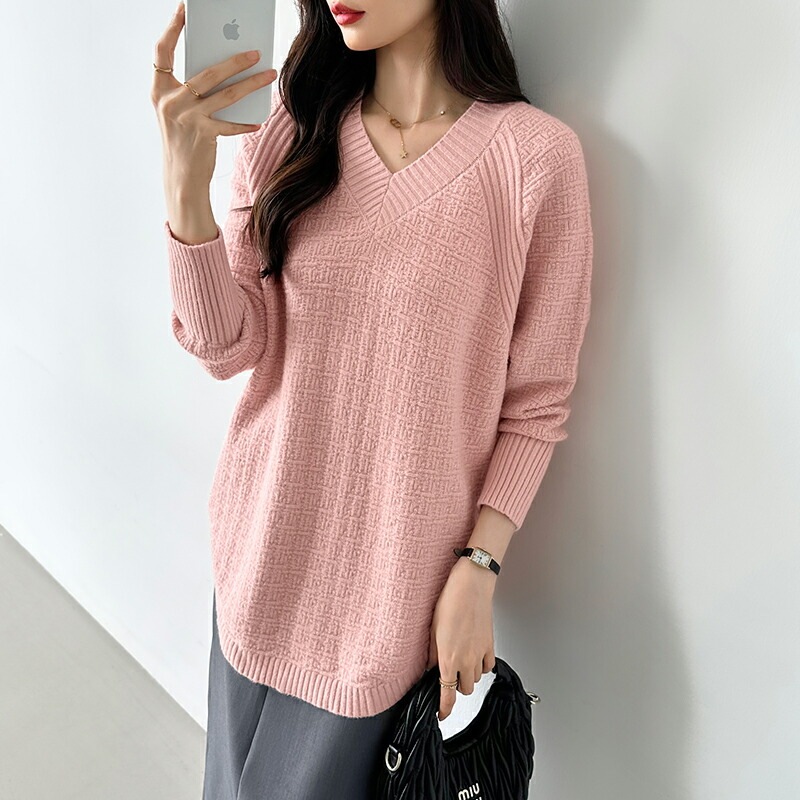 10/30！クーポンで3,730円 ニット セーター vネック レディース ロング 長袖 トップス ラウンドヘム サイドスリット バルーンシルエット ボリューム袖 大きいサイズ オーバーサイズ 体型カ