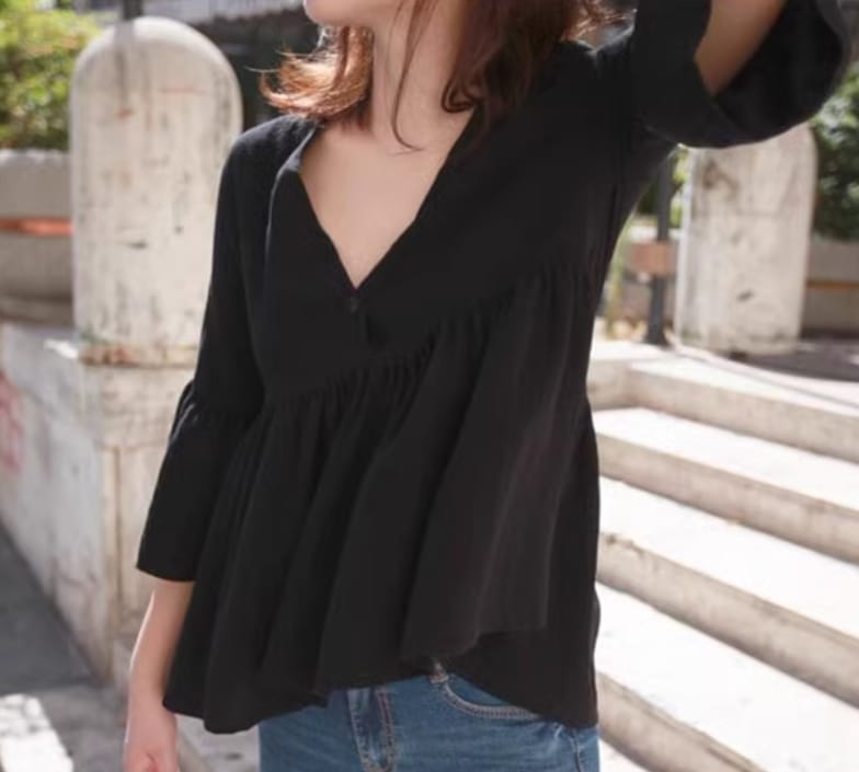 トップス レディース 半袖 チュニック ブラウス フリル Vネック フレア ボリューム 無地 体型カバー 普段使い きれいめ かわいい かっこいい 大人女子 大人可愛い キュート カジュアル 大人 トップス レディース 半袖 チュニック ブラウス フリル Vネック フレア ボリューム 無地 体型カバー 普段使い きれいめ かわいい かっこいい 大人女子 大人可愛い キュート カジュアル 大人