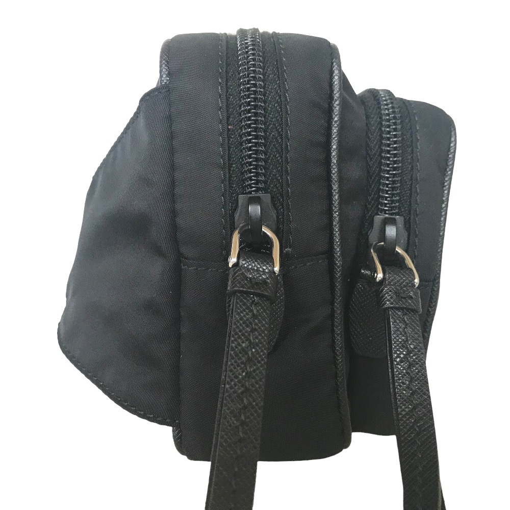 鑑定済 1BL010 ボディバッグ ナイロン ブラック レディース斜め掛け 黒 中古 鑑定済 1BL010 ボディバッグ ナイロン ブラック レディース斜め掛け 黒 中古