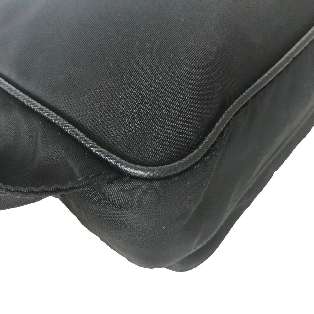 鑑定済 1BL010 ボディバッグ ナイロン ブラック レディース斜め掛け 黒 中古 鑑定済 1BL010 ボディバッグ ナイロン ブラック レディース斜め掛け 黒 中古