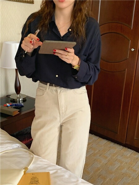 ブラウス シャツ 韓国 ファッション レディース 秋 冬 カジュアル コーデ シンプル 定番 セレカジ 20代 30代 40代 2025 ドレープ オーバーサイズ シャツ ブラウス