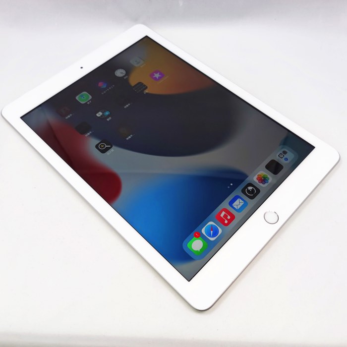 iPad（第6世代） Wi-Fi+Cellular 本体 SIMフリー 32GB iPad2018
