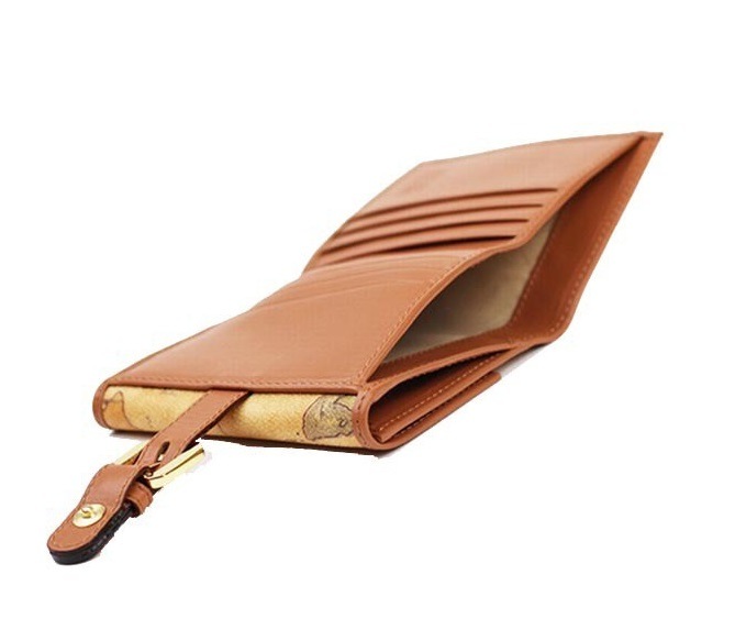 PRIMA CLASSE W007-6000 プリマクラッセ Wホック二折財布 ベージュ/キャメル/ゴールド /取寄品/裁断箇所により地図柄が異なります PRIMA CLASSE W007-6000 プリマクラッセ Wホック二折財布 ベージュ/キャメル/ゴールド /取寄品/裁断箇所により地図柄が異なります