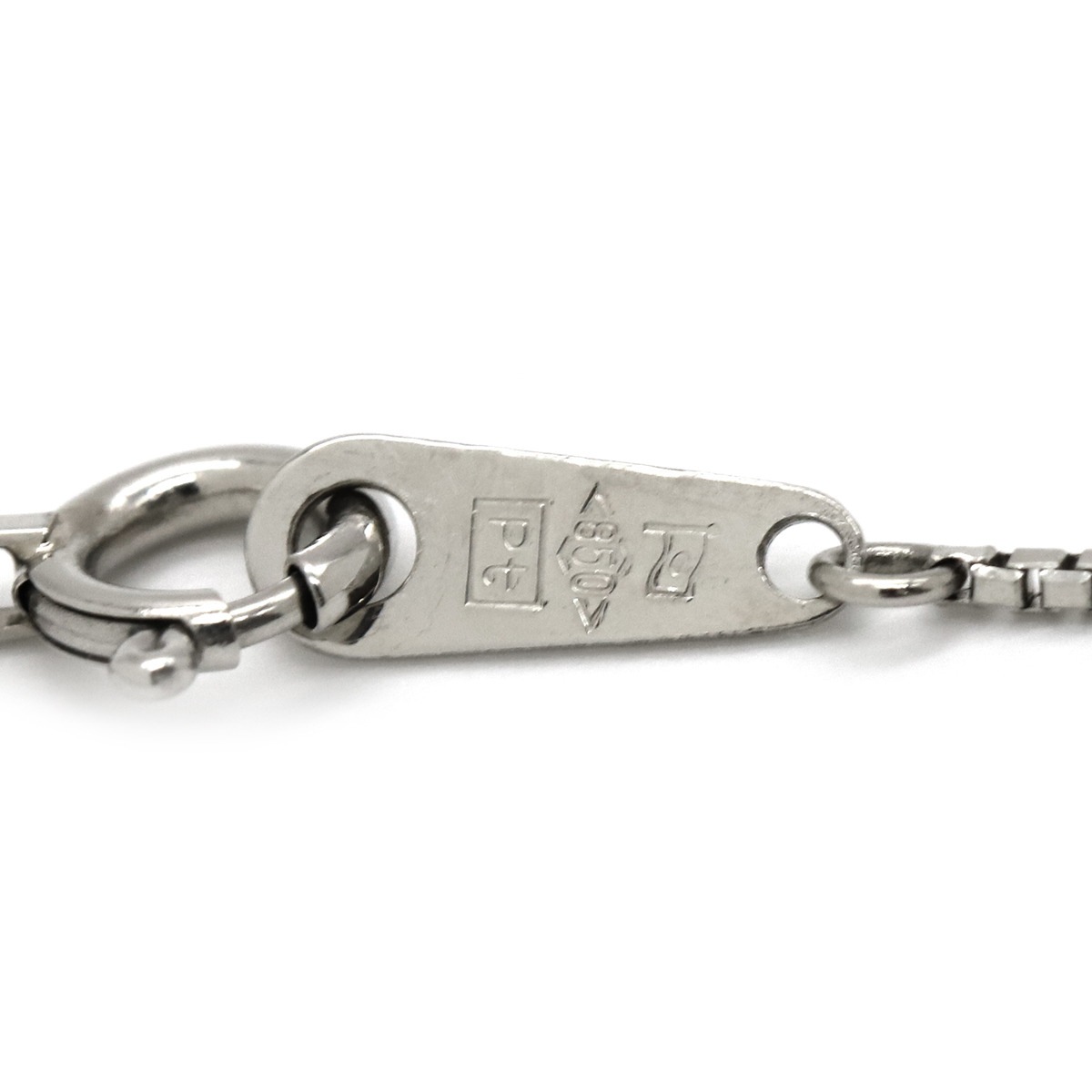 ネックレス ピンクダイヤ ペンダント Pt850 ダイヤモンド Pt900(トップ) プラチナシルバー【中古】