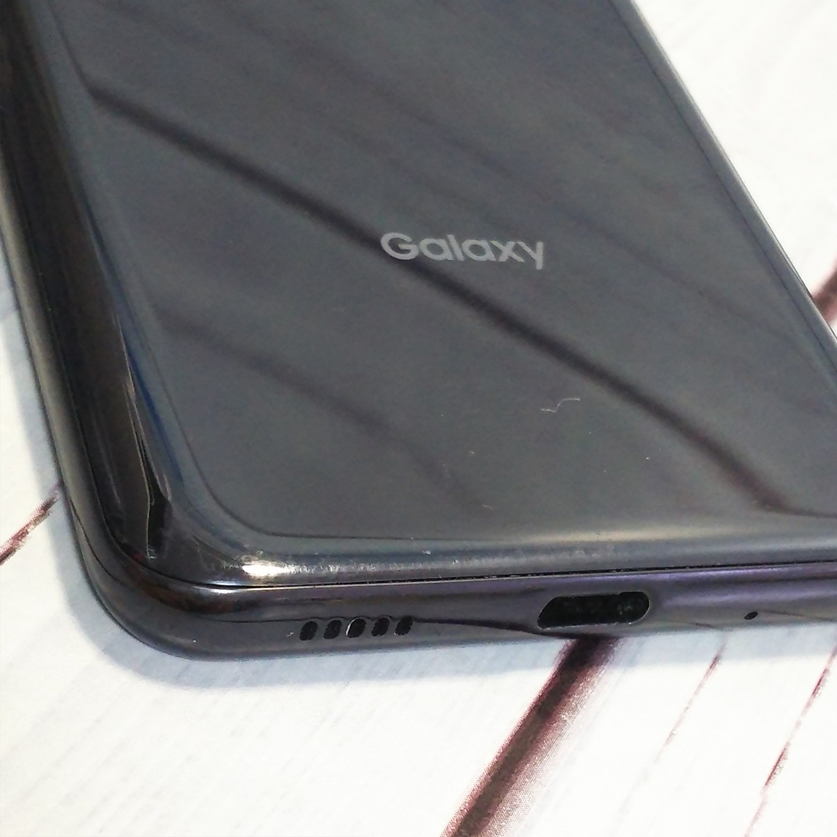 Galaxy - Galaxy A21 シンプル SCV49 ブラック au SIMロック解除済 ムスビー｜安心保証 美品 Galaxy A21 シンプル SCV49 ブラック