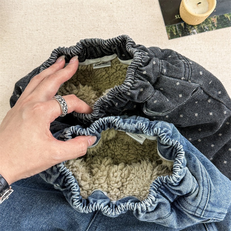 2024冬服子供服韓国版ベルベットデニムセット女の子男の子ジーンズ馬甲2セット5739 2024冬服子供服韓国版ベルベットデニムセット女の子男の子ジーンズ馬甲2セット5739