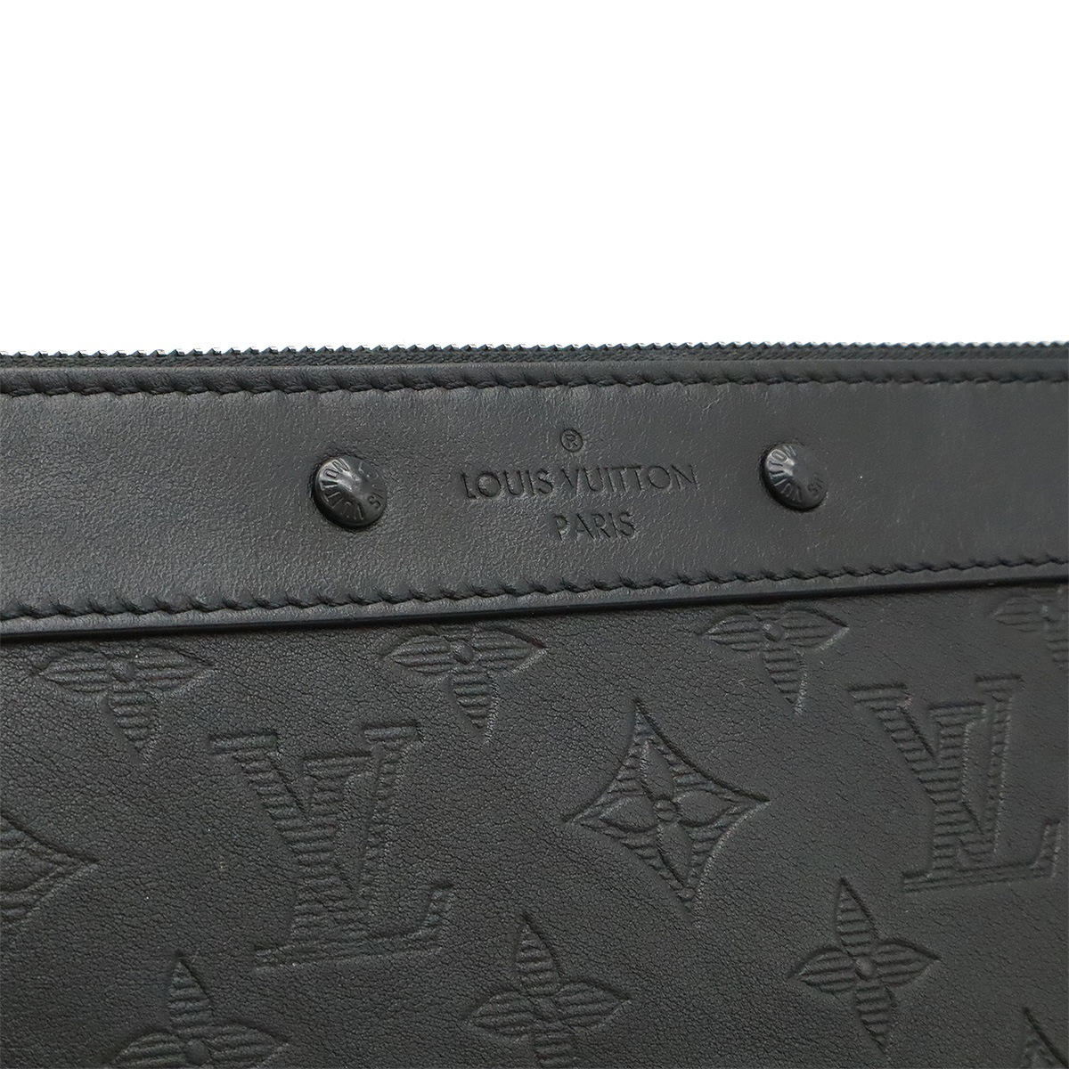 モノグラムシャドウ ポシェット トゥ ゴー クラッチバッグ　セカンドバッグ ノワール　黒　ブラック　M8157