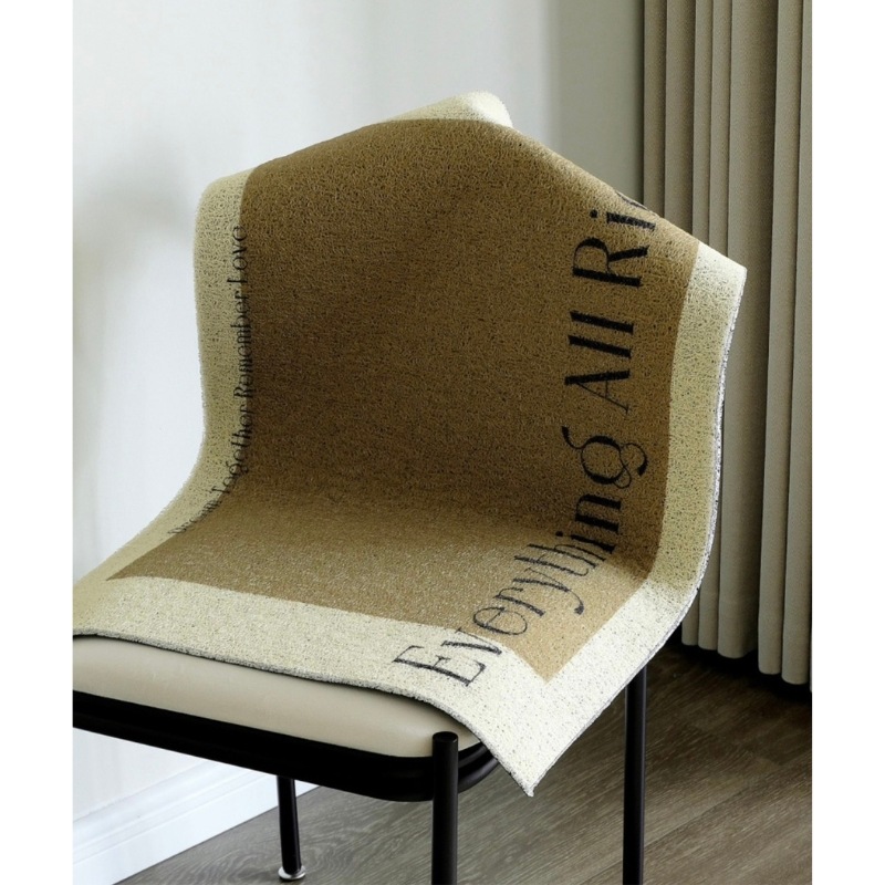 玄関マット 屋外 室内用 ドアマット 英字柄 ラグ 絨毯 滑り止め 洗える お手入れ簡単 おしゃれ レトロ 泥落とし 長方形 ベランダ 多用途 玄関マット 屋外 室内用 ドアマット 英字柄 ラグ 絨毯 滑り止め 洗える お手入れ簡単 おしゃれ レトロ 泥落とし 長方形 ベランダ 多用途