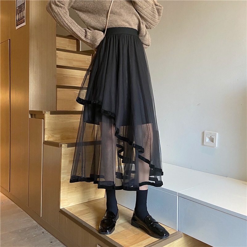 ボトムス スカート 膝丈 ひざ丈 ロング ロング丈 不規則丈 アシンメトリー 切り替えデザイン ドッキング チュール 透け感 シースルー かわいい 大人可愛い おしゃれ お洒落 かっこいい こなれ感