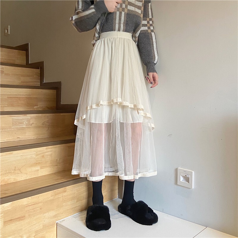 ボトムス スカート 膝丈 ひざ丈 ロング ロング丈 不規則丈 アシンメトリー 切り替えデザイン ドッキング チュール 透け感 シースルー かわいい 大人可愛い おしゃれ お洒落 かっこいい こなれ感