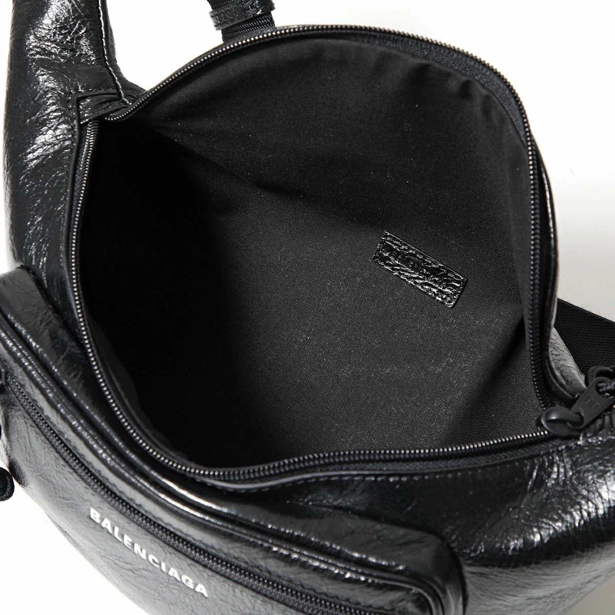BALENCIAGA バレンシアガ ボディバッグ 529550 1VG87 EXPLORER BELTPACK メンズ レザー ウエストポーチ ロゴ 鞄 1000/BLACK BALENCIAGA バレンシアガ ボディバッグ 529550 1VG87 EXPLORER BELTPACK メンズ レザー ウエストポーチ ロゴ 鞄 1000/BLACK