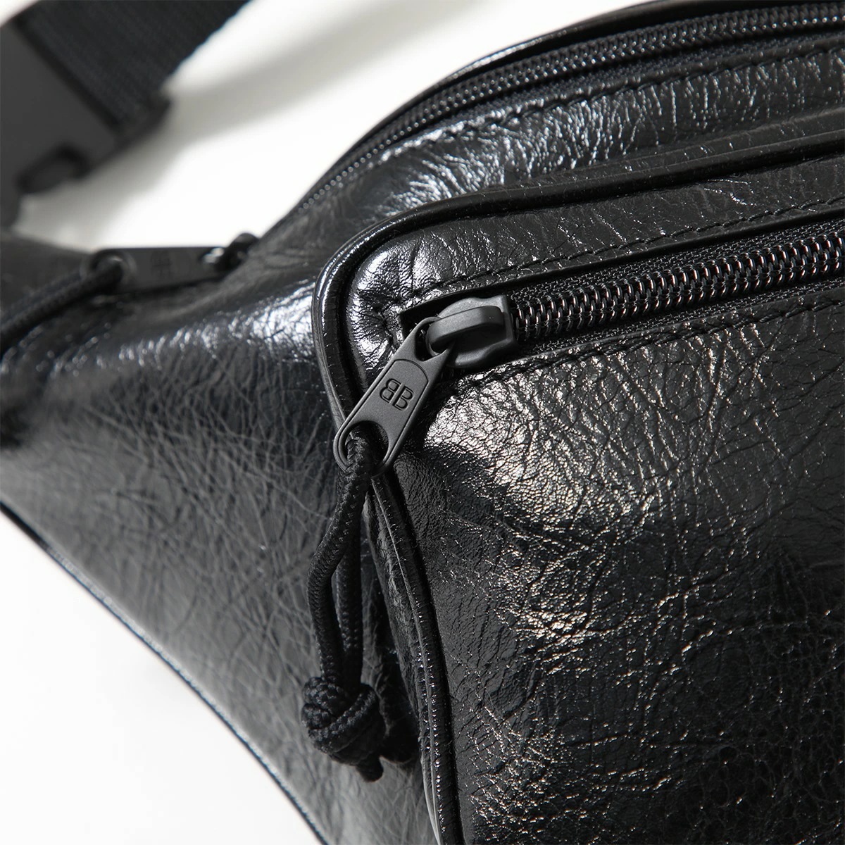 BALENCIAGA バレンシアガ ボディバッグ 529550 1VG87 EXPLORER BELTPACK メンズ レザー ウエストポーチ ロゴ 鞄 1000/BLACK BALENCIAGA バレンシアガ ボディバッグ 529550 1VG87 EXPLORER BELTPACK メンズ レザー ウエストポーチ ロゴ 鞄 1000/BLACK