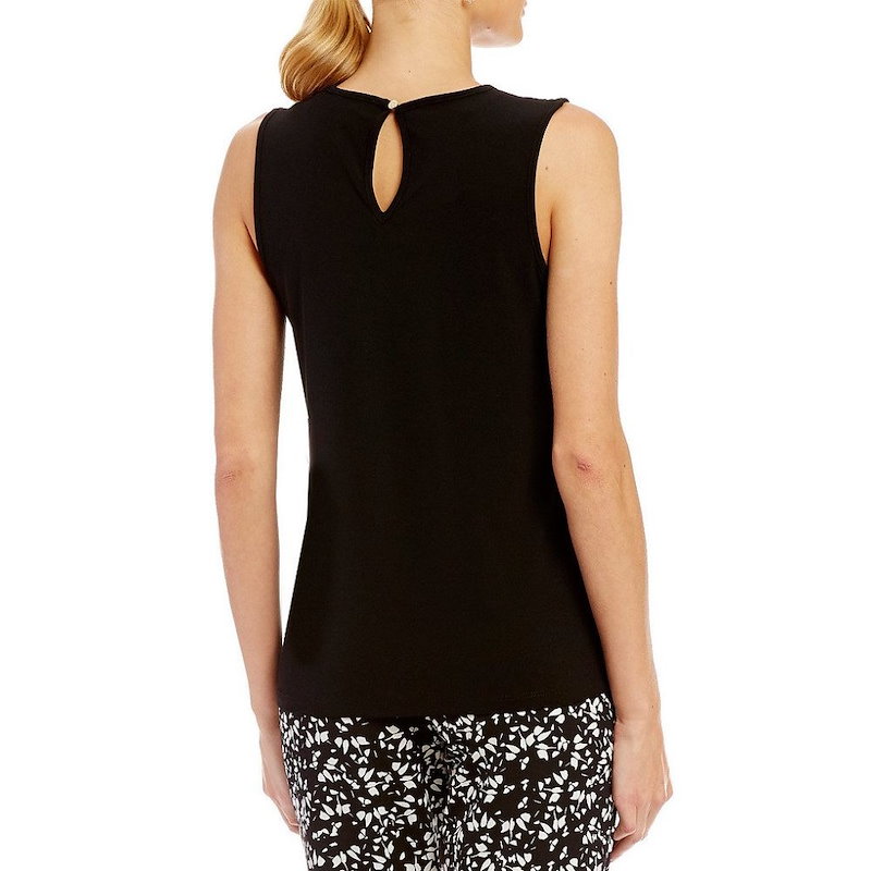 シーシー レディース トップス【CeCe Knit Top With Floral Cutout Neckline】Rich Black シーシー レディース トップス【CeCe Knit Top With Floral Cutout Neckline】Rich Black
