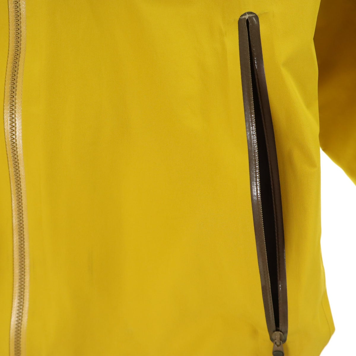 GORE-TEX ナイロンジャケット M イエロー BETA LT JACKET メンズ 古着 GORE-TEX ナイロンジャケット M イエロー BETA LT JACKET メンズ 古着