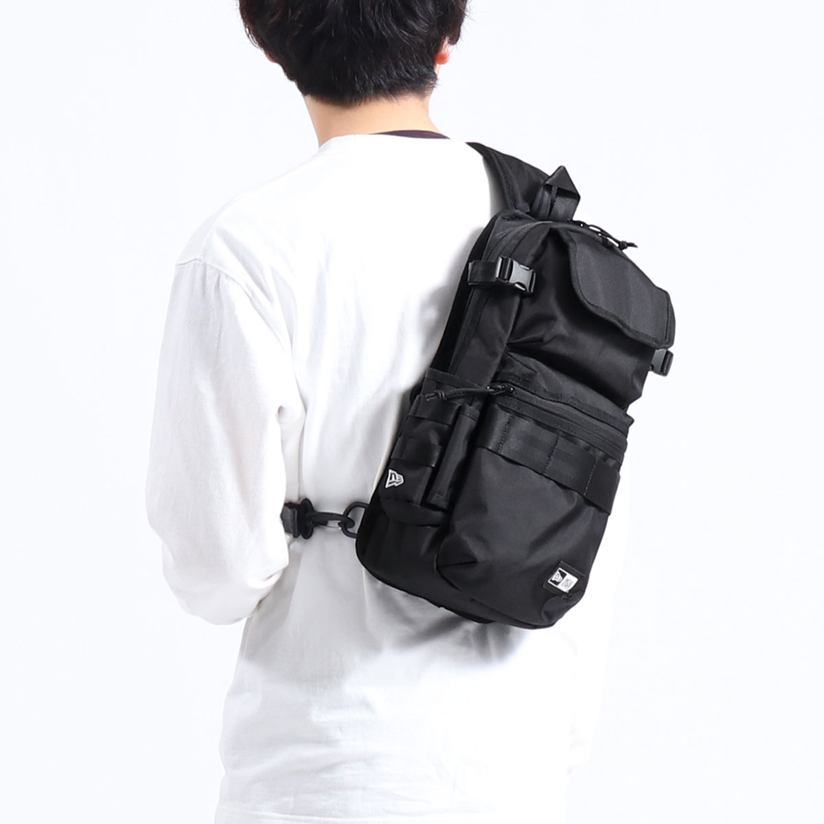 正規取扱店 メンズ レディース ブランド 大きめ 軽量 軽い 海外旅行 キャンプ 縦型 斜めがけバッグ ワンショルダー カジュアル アウトドア スポーツ A5 スリングボディバッグ 12L