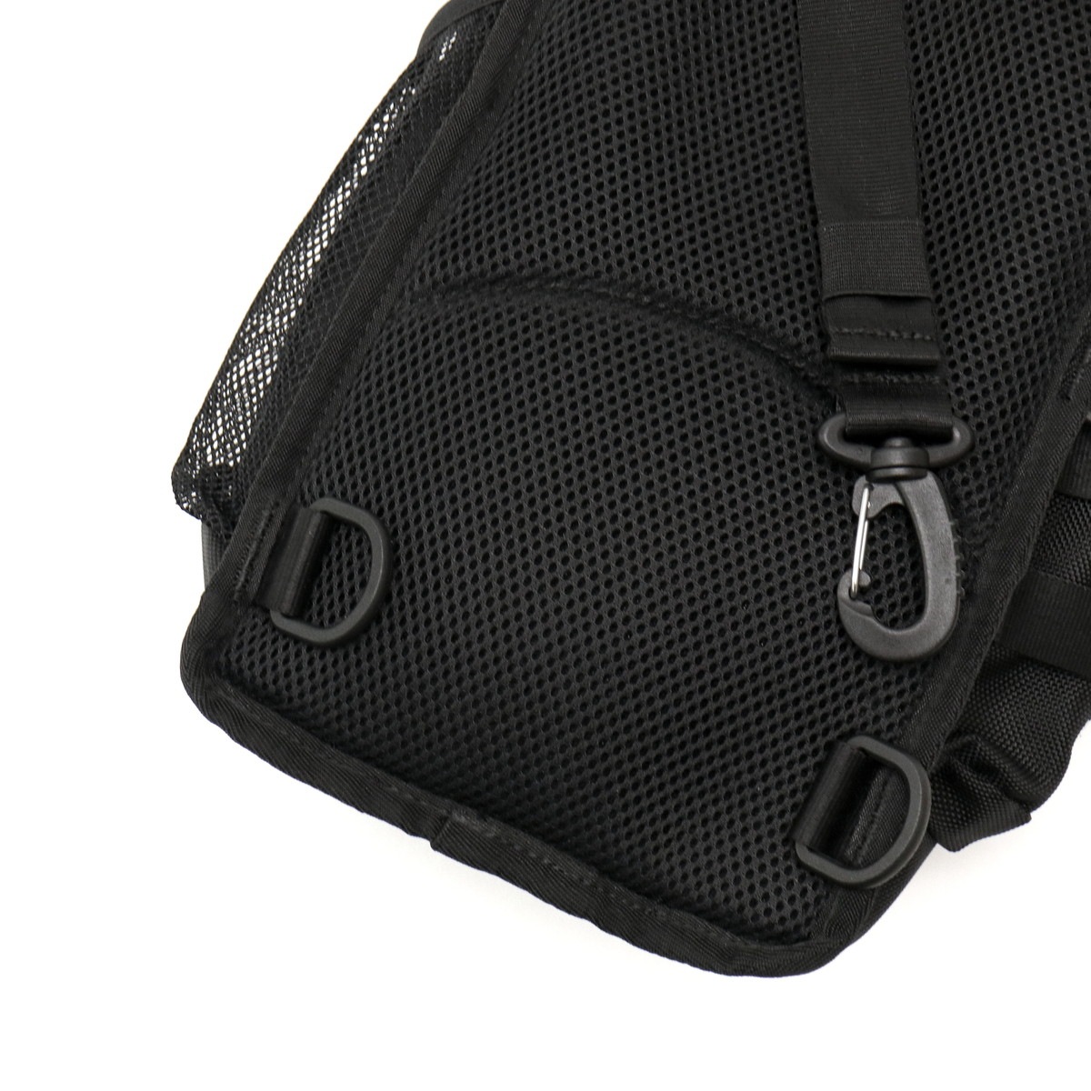 正規取扱店 メンズ レディース ブランド 大きめ 軽量 軽い 海外旅行 キャンプ 縦型 斜めがけバッグ ワンショルダー カジュアル アウトドア スポーツ A5 スリングボディバッグ 12L