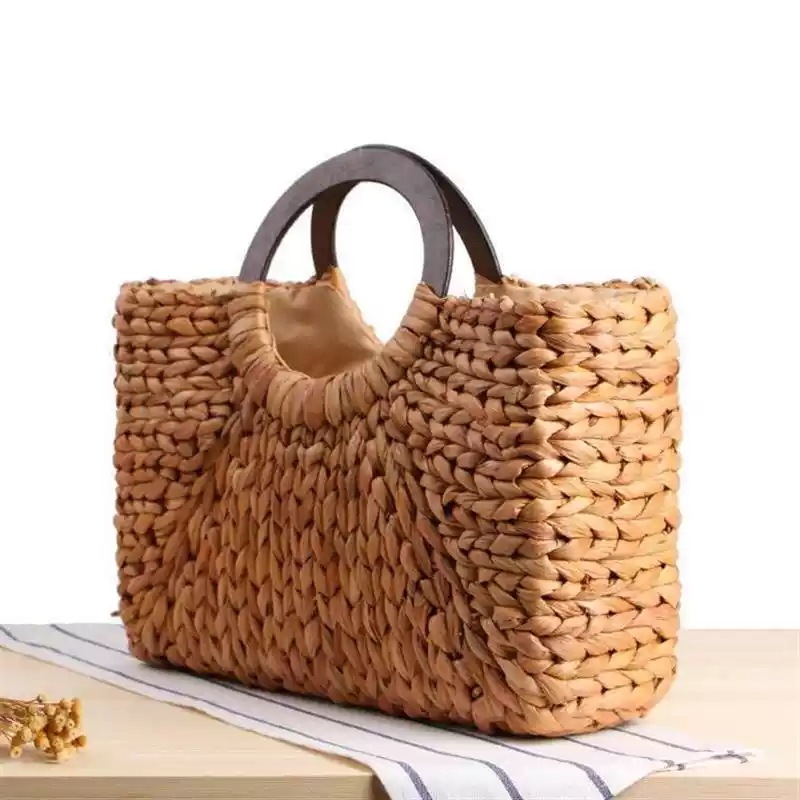山葡萄風 かごバッグ 天然コーンハスク製 木製ハンドル付き トートバッグ バスケット レディース おしゃれ 夏かばん 山葡萄風 かごバッグ 天然コーンハスク製 木製ハンドル付き トートバッグ バスケット レディース おしゃれ 夏かばん