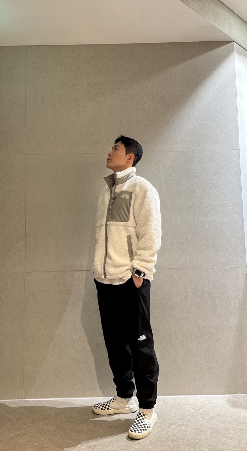 韓国正規品保証 関税負担なし NJ4FP54A PLAY GREEN RVS FLEECE JACKETデイリー 基本 着装 男子 女子 人気 韓国 ファッション 男女共用 アウトドア