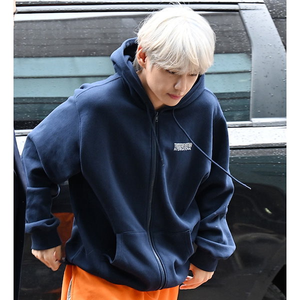 【トレカ付き】 BTS V 着用 ネバザ CP INTL Logo Zip Hoodie 韓国正規品 ジップパーカー トレーナー パーカー スウェット  アウター ジップアップパーカー トップス