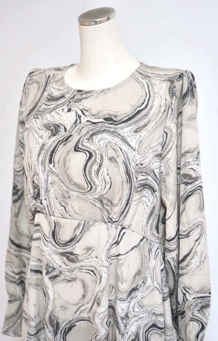 A.D.G レディース ワンピース マーブルフレアロングワンピース(グレー) A.D.G レディース ワンピース マーブルフレアロングワンピース(グレー)