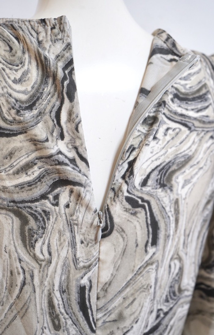 A.D.G レディース ワンピース マーブルフレアロングワンピース(グレー) A.D.G レディース ワンピース マーブルフレアロングワンピース(グレー)