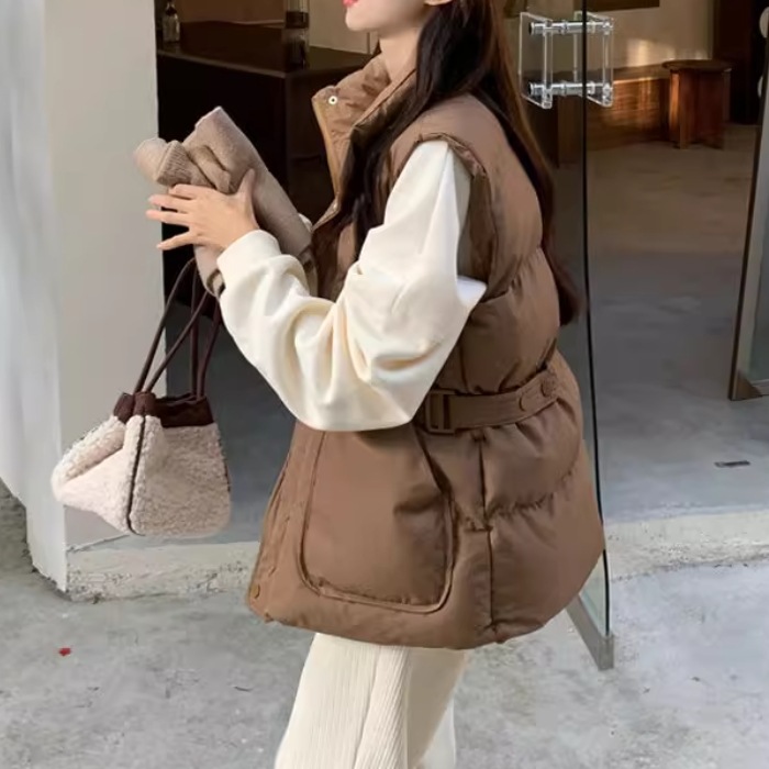 ダウンベスト レディース ジャケット ベスト ダウン アウター 上着 羽織 前開き ダウンジャケット 袖なし ノースリーブ スタンドカラー もこもこ ふわふわ ふっくら ファスナー ポケット かわいい ダウンベスト レディース ジャケット ベスト ダウン アウター 上着 羽織 前開き ダウンジャケット 袖なし ノースリーブ スタンドカラー もこもこ ふわふわ ふっくら ファスナー ポケット かわいい