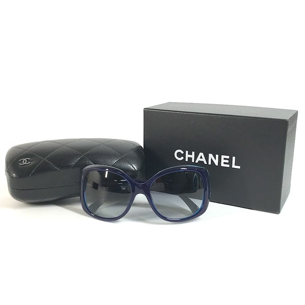 パグ✨CHANEL サングラス 黒 ココマーク 5183-A オーバル 袋 パグ様専用✨CHANEL サングラス 黒 ココマーク 5183-A オーバル