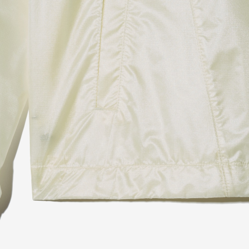 FILA 女性用パーテックスフード付きウィンドブレーカー (FS2JKH2155FCRM) FILA 女性用パーテックスフード付きウィンドブレーカー (FS2JKH2155FCRM)