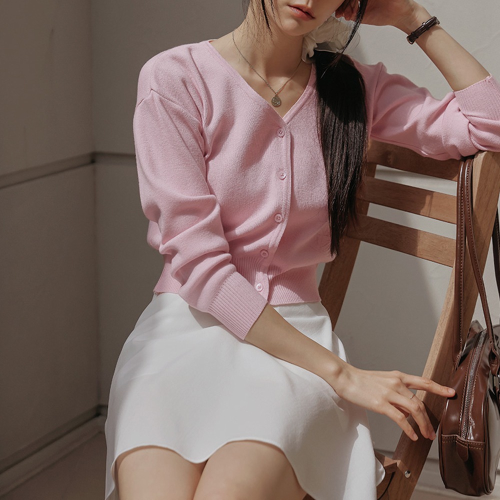 Bebe ネックショート丈カーディガン Bebe ネックショート丈カーディガン