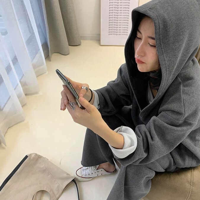 トップス ボトムス セットアップ パーカー トレーナー ワイドパンツ ストレートパンツ 袖あり 長袖 ストレート ワイド Iライン フード付き かわいい 大人可愛い きれいめ シンプル カジュアル