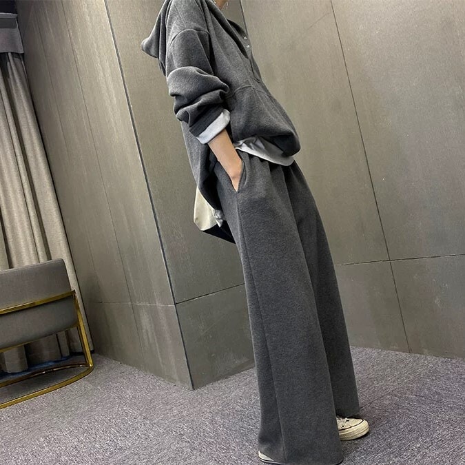 トップス ボトムス セットアップ パーカー トレーナー ワイドパンツ ストレートパンツ 袖あり 長袖 ストレート ワイド Iライン フード付き かわいい 大人可愛い きれいめ シンプル カジュアル