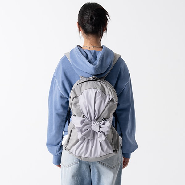 IUGA MAKARAS シルバーリボンリュック IUGA MAKARAS シルバーリボンリュック