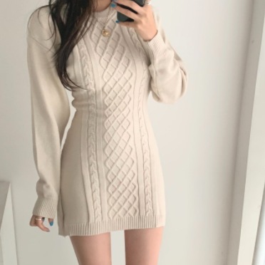 ざっくりニットワンピース ワンピース ニット ミニ ミニ丈 膝上 袖あり 長袖 ラウンドネック ざっくりニットワンピース ワンピース ニット ミニ ミニ丈 膝上 袖あり 長袖 ラウンドネック