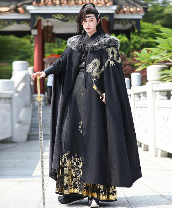 メンズ裏起毛漢服マント唐装 漢服 冬　マント ロング丈　ケープ メンズ　中華服 ファーおまけチャイナ服 コスプレ衣装　暖かい　クリスマス　綺麗龍柄 舞台衣装 中華厚手羽織コート　ハロウィン　上下セット