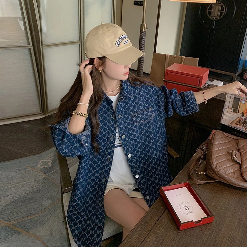 チェック柄シャツ人気新作ブラウスレディース春服デニムアウター韓国ファッション長袖トップスカジュアル流行りカーディガン